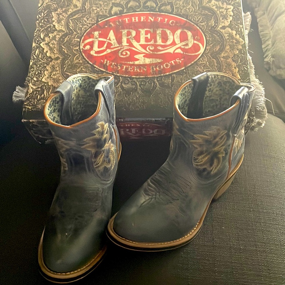 Laredo cowgirl western boots